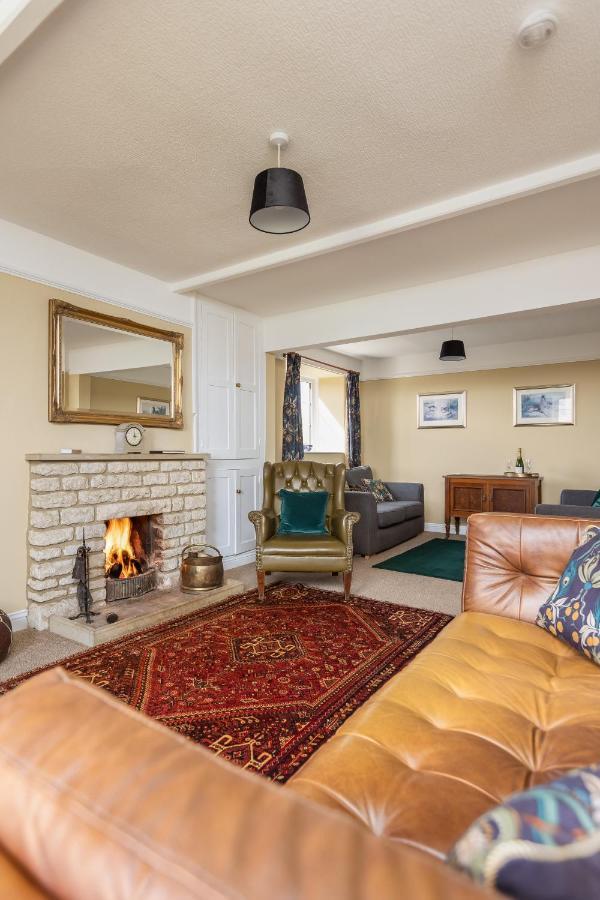 Luxury Farmhouse With Stunning Views And Hot Tub Ebberston Exterior photo