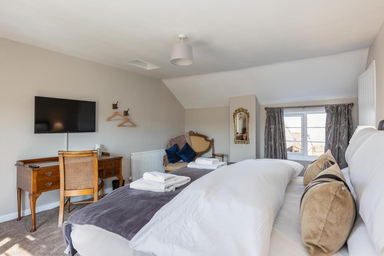 Luxury Farmhouse With Stunning Views And Hot Tub Ebberston Exterior photo